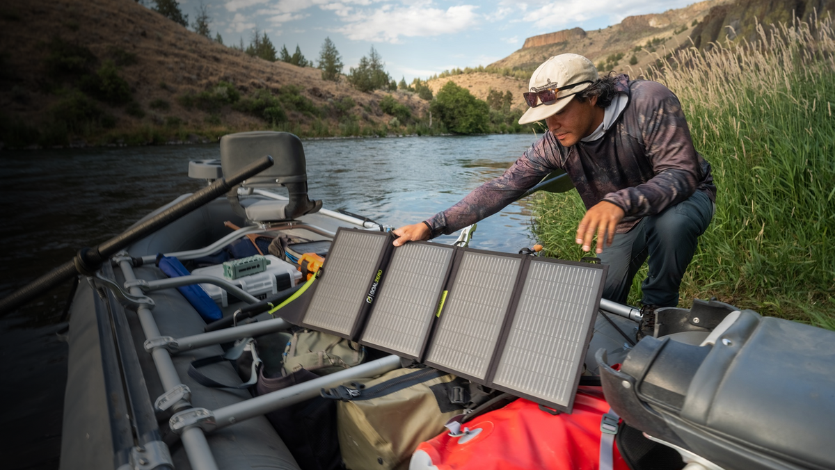 SOLAR CHARGE ON THE GO
