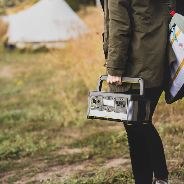 Yeti 500X + Nomad 100 Solar Generator – Goal Zero