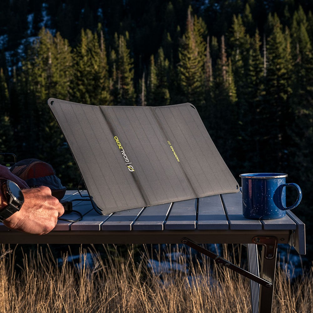 GOAL ZERO - 【Pochi】GOALZERO ゴールゼロ ノマド20  ソーラーパネル Nomad 20 Portable Solar Panel - 20-Watt Foldable Panel | Goal Zero